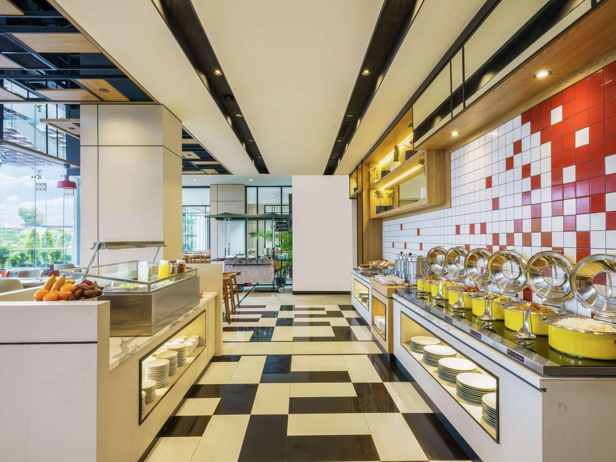 Hotel Ibis Raden Saleh Jakarta